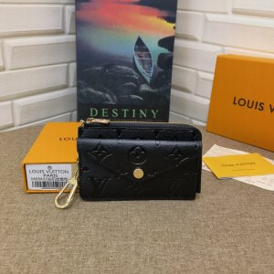 大人気 ブランド LOUIS VUITTON / ルイヴィトン M69431 財布 安い 高品質 芸能人愛用 [#lvwallet092]