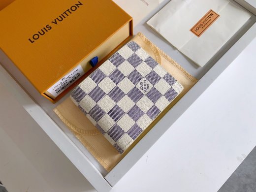 大人気 ブランド LOUIS VUITTON / ルイヴィトン M62664 財布 安い 高品質 芸能人愛用 [#lvwallet054]