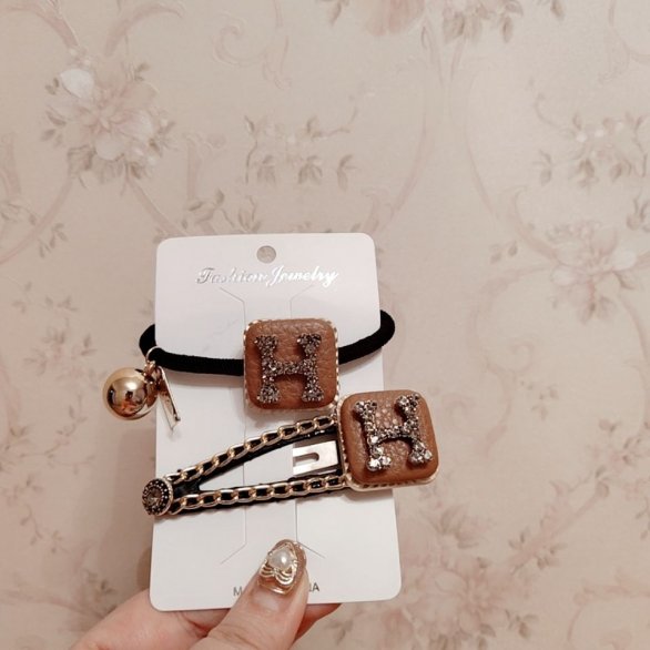 超人気 新作 ヘアアクセサリー ブランドの人気 レディース 人気 芸能人愛用 [#hair011461024]