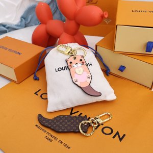 可愛い LOUIS VUITTON キーリング チャーム・ツイスト ルイ・ヴィトン モノグラム SALE価格で通販中 送料無料[#case2022090812]